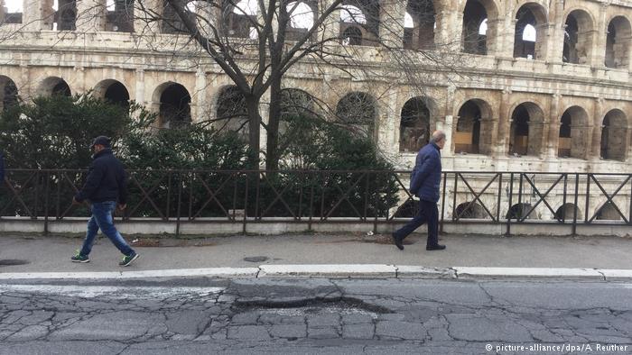 Ιταλία: Και μείωση φόρων και στήριξη ανέργων;