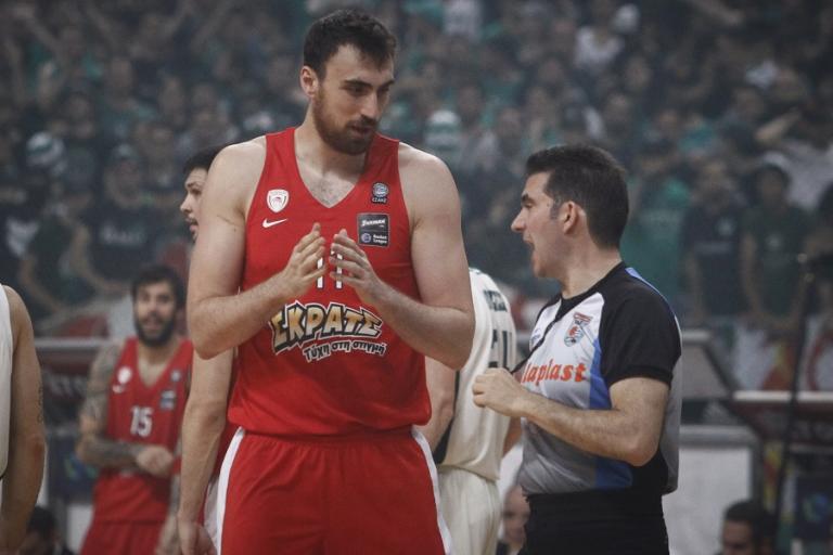 Ολυμπιακός : Ο… διαφορετικός Μιλουτίνοβ