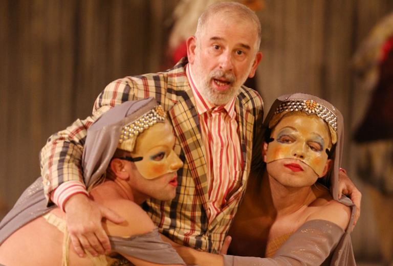 «Αχαρνής» με τον Πέτρο Φιλιππίδη στο Ηρώδειο