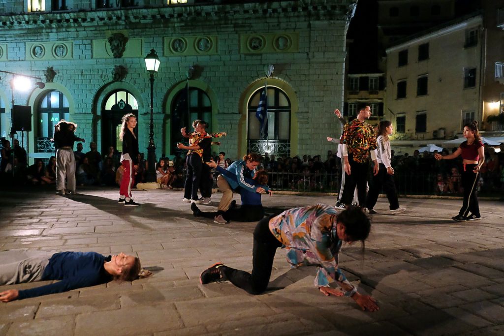 Μαγευτικό το Διεθνές Φεστιβάλ Σύγχρονου Χορού Κέρκυρας