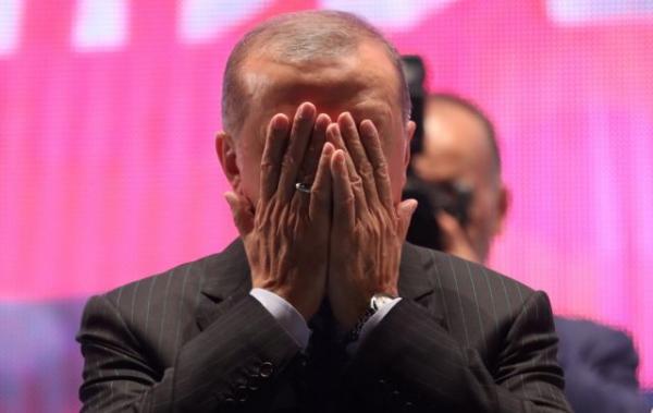 Η πιο δύσκολη ώρα για τον Ταγίπ Ερντογάν