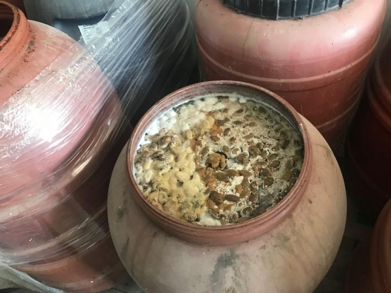 Υγειονομική «βόμβα» με 10 τόνους ακατάλληλων τροφίμων [Εικόνες]