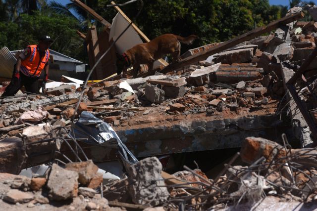 Νέος σεισμός στην Ινδονησία, κτίρια κατέρρευσαν