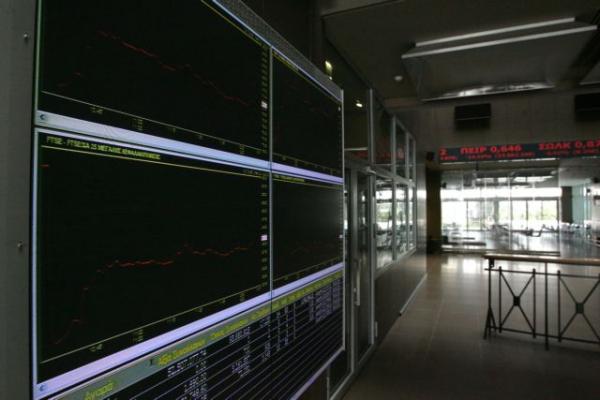 Με πτώση άνοιξε το Χρηματιστήριο την Πέμπτη