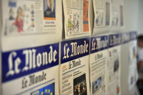 Le Monde: Η Ελλάδα πρέπει τώρα να πετάξει με τα δικά της φτερά