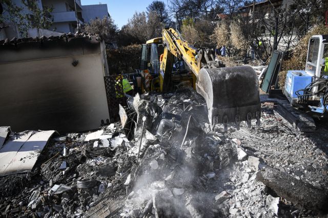 Με κατάλογο «πεπραγμένων» απαντά οι κυβέρνηση στους πυρόπληκτους