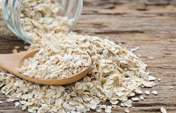 Μάσκα ενυδάτωσης με βρώμη για το αφυδατωμένο πρόσωπο