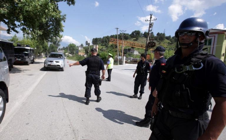 Αλβανία: Ανθρωποκυνηγητό για 24χρονο που σκότωσε οκτώ συγγενείς του