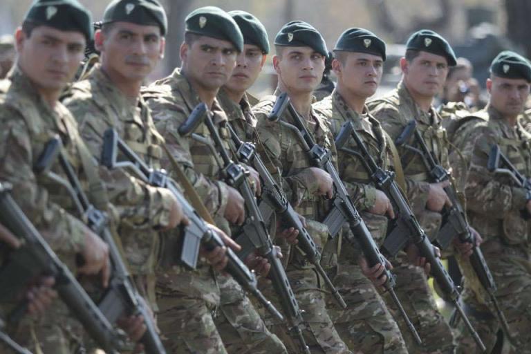 Αργεντινή: Ο στρατός θα επεμβαίνει και για θέματα εσωτερικής ασφάλειας
