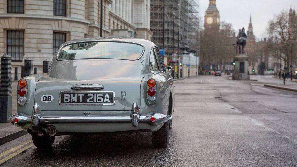 Η DB5 του James Bond σε ολική επαναφορά από την Aston Martin