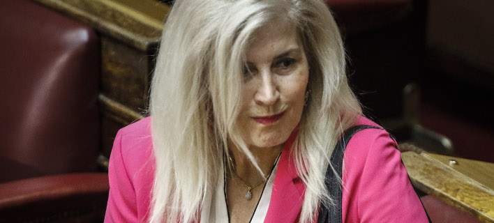 «Κωλοτούμπα» Αυλωνίτου μετά το σάλο από τις ύβρεις κατά Μητσοτάκη