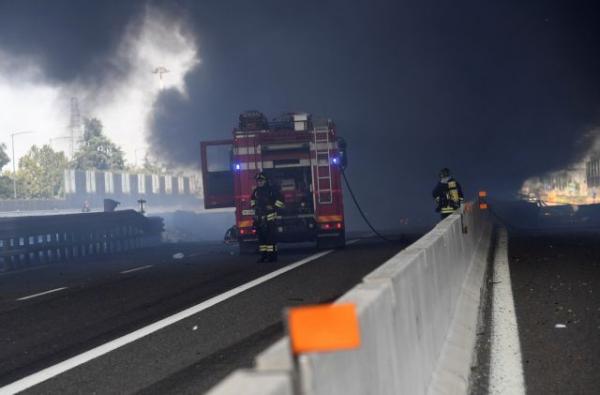 Διερευνώνται τα αίτια του δυστυχήματος στη Μπολόνια
