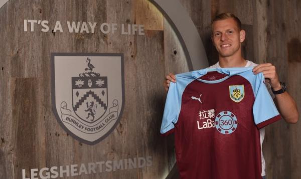 Ενισχύεται σημαντικά η Μπέρνλι ενόψει Αγγλίας και Europa League