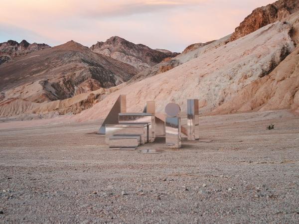 Εγκαταστάσεις τέχνης στην άγρια φύση