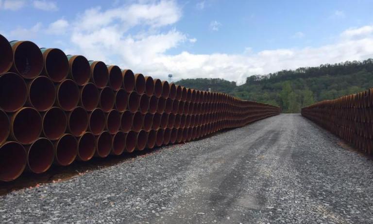 ΗΠΑ: Αποφασίζουν δασμούς στους ελληνικούς σωλήνες