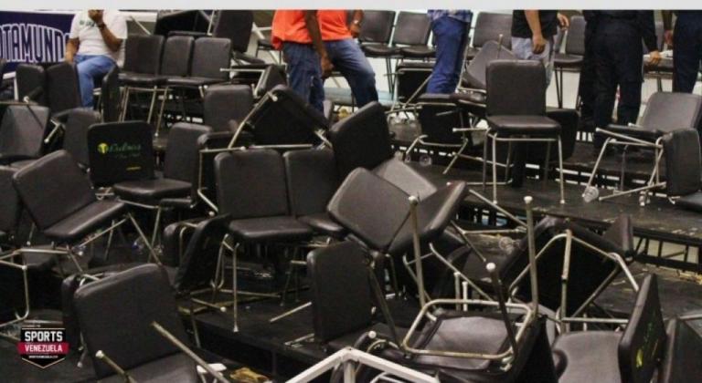 Τρομερά επεισόδια σε αγώνα μπάσκετ στη Βενεζουέλα