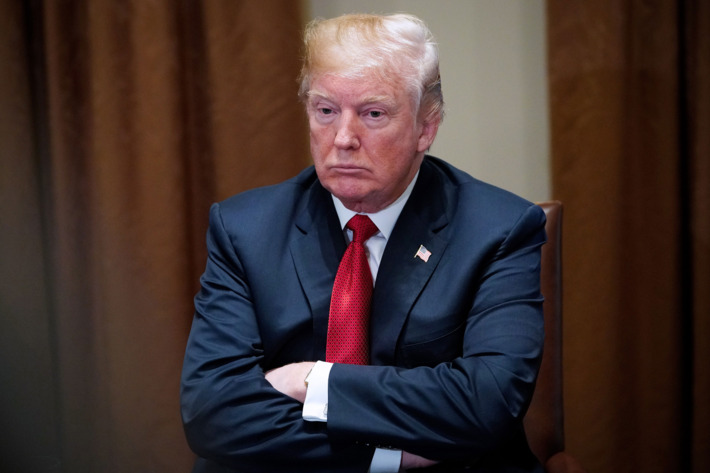 Ο Τραμπ συνεχίζει τον… πόλεμο κατά Google, Facebook και Twitter