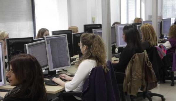 Γραφείο Προϋπολογισμού: Μειώθηκε αντί να αυξηθεί η παραγωγικότητα στην Ελλάδα