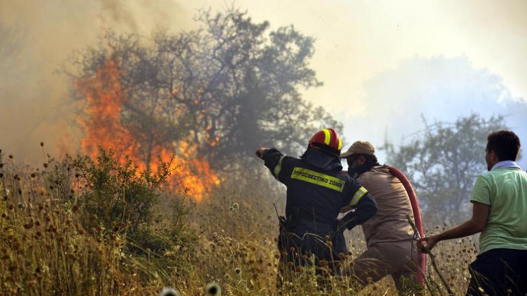 Υψηλός κίνδυνος πυρκαγιάς σε Εύβοια και Αττική τη Δευτέρα