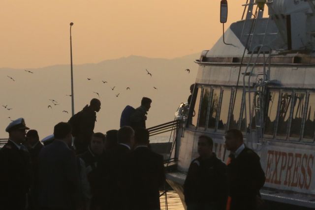 Η Frontex καλεί τους Ευρωπαίους να εντείνουν τις απελάσεις παράτυπων μεταναστών