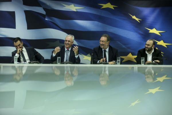 «Υπουργείο Επενδύσεων» για τον Δραγασάκη το υπουργείο Οικονομίας