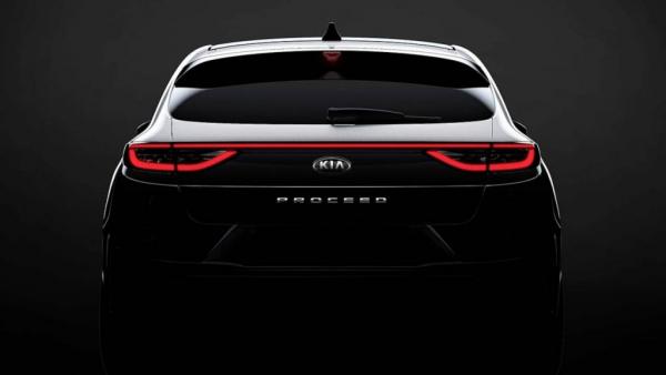 KIA Proceed: Οι εκκεντρικές διαδρομές της πρακτικής έκδοσης