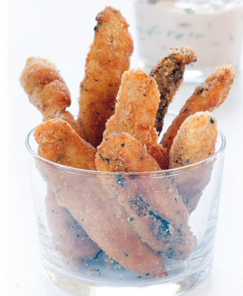 Στικ κοτόπουλου µε σάλτσα πιπεριάς