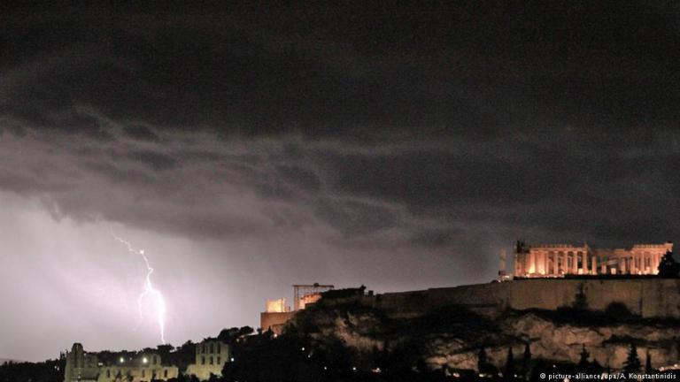 Der Freitag: Η ελληνική κρίση χτύπησε και τον πολιτισμό