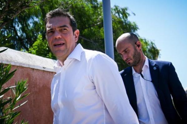 Σε εξέλιξη σύσκεψη υπό τον πρωθυπουργό στο Λαύριο