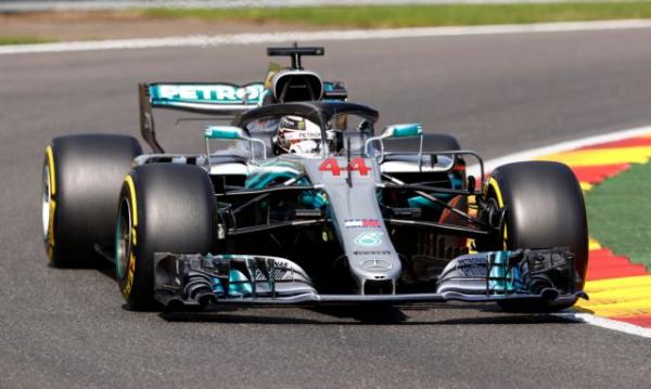 Τρομερή pole του Χάμιλτον στο βροχερό Σπα