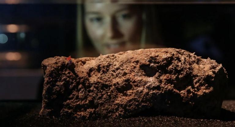 Βουνά λίπους «ταξίδεψαν» από τον υπόνομο στο Μουσείο του Λονδίνου