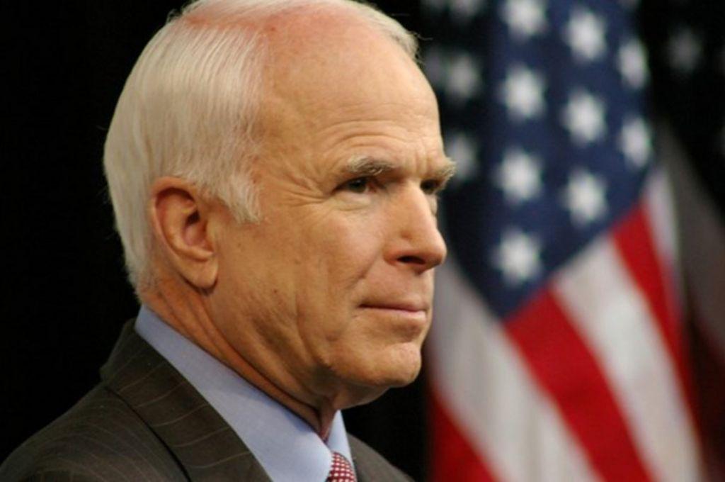 Απεβίωσε ο ρεπουμπλικάνος γερουσιαστής Τζον Μακέιν