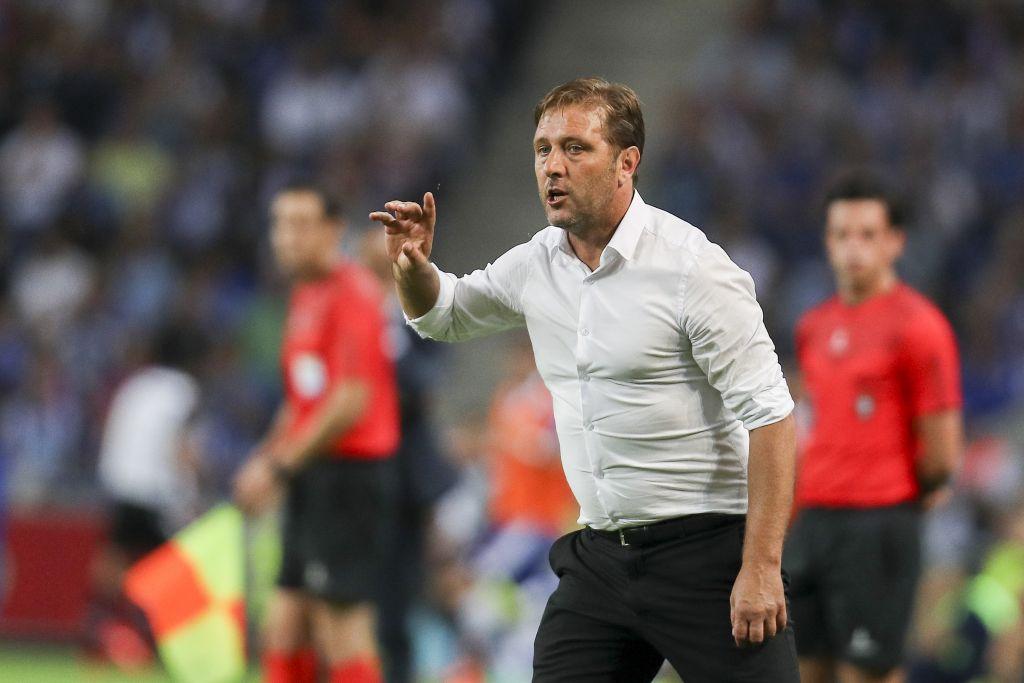 Επίθεση σε «ανοιχτό γήπεδο»