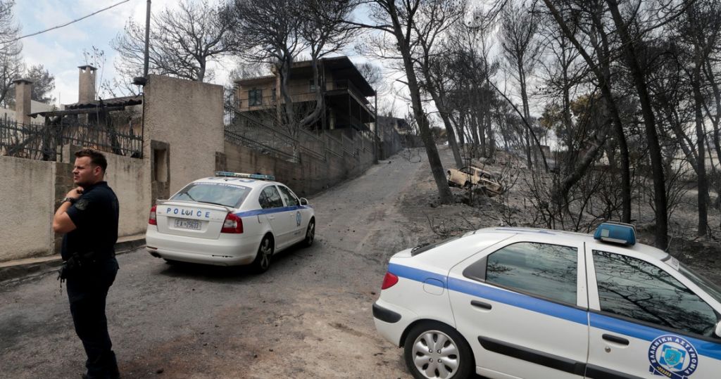 Αστυνομικός για Μάτι: Η Πυροσβεστική δε μας είπε ότι η πυρκαγιά ξέφυγε