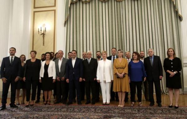 Η «καρατόμηση» των… αλάνθαστων για την τραγωδία στο Μάτι και τα αναπάντητα ερωτήματα