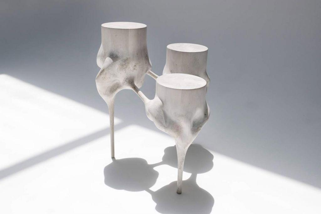 Έργα τέχνης ή έπιπλα;