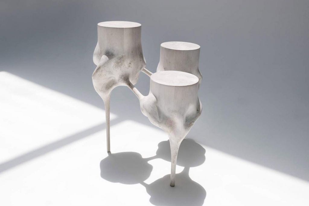 Έργα τέχνης ή έπιπλα;