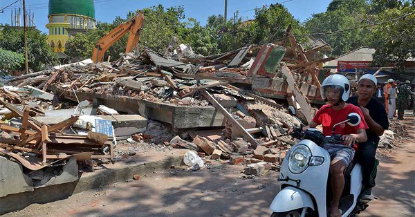 Ισχυρός σεισμός στην Ινδονησία σπέρνει τον τρόμο