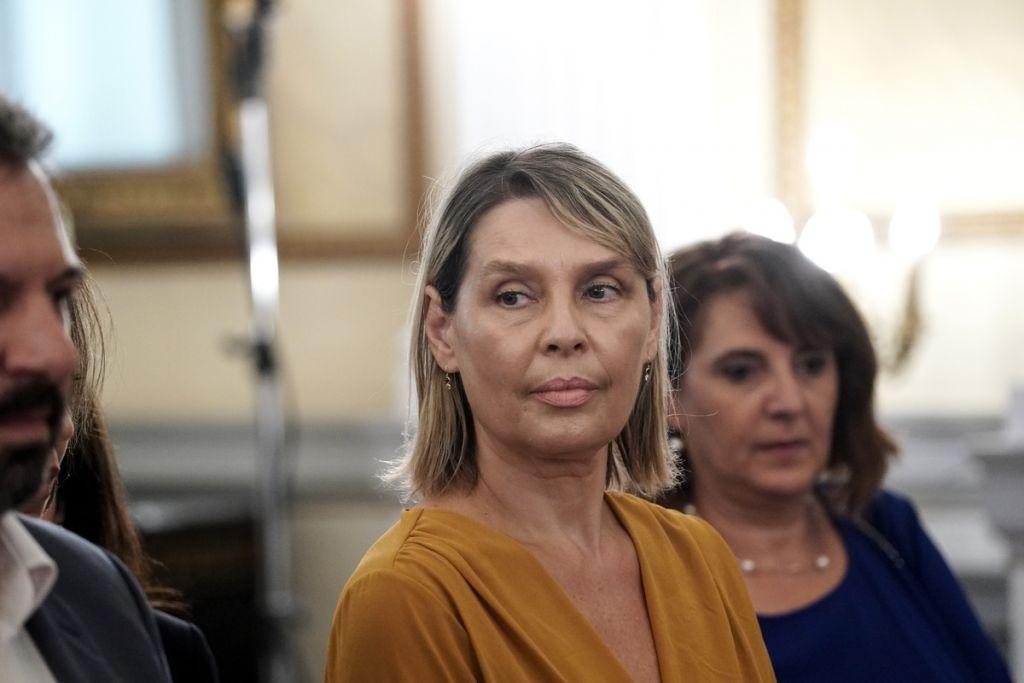 «Οι εποχές άλλαξαν» δηλώνει η Παπακώστα