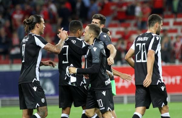 Συνωστισμός από σκάουτερ στην Τούμπα