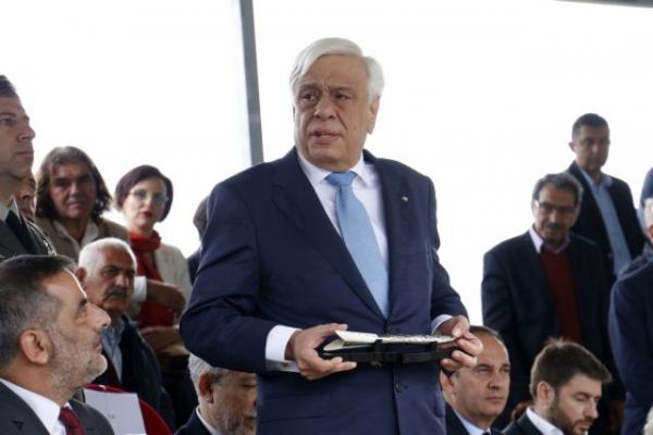 Παυλόπουλος για Ανάν: Εργάστηκε με ζήλο για την ενίσχυση του ρόλου του ΟΗΕ