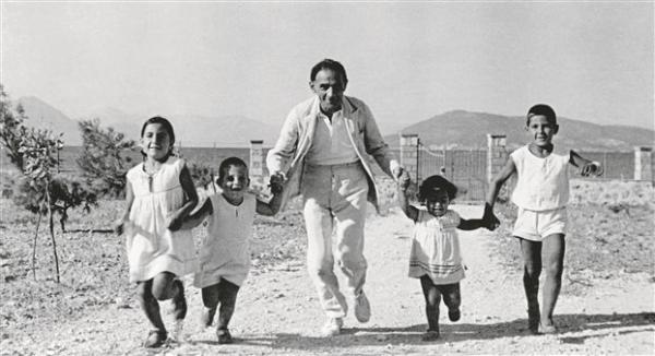 Δημήτρης Πικιώνης: O αρχιτέκτονας που άλλαξε την περιοχή της Ακρόπολης