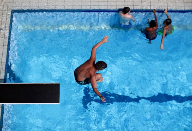 Αυτή η συσκευή σώζει παιδιά και ενήλικες που πνίγονται σε πισίνα [video]