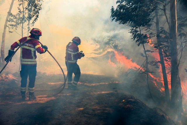 Κόστα : Η φωτιά στο Αλγκάρβε ενδέχεται να κατακαίει την περιοχή για ημέρες