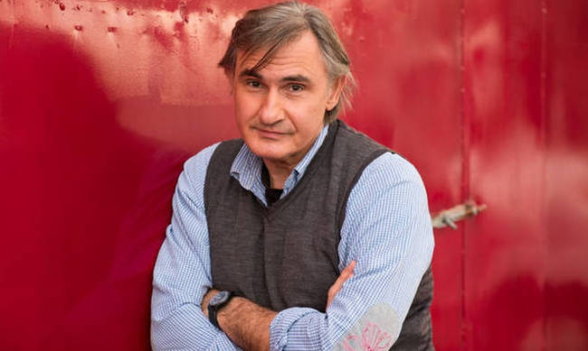 Άκης Σακελλαρίου: Η πρώτη φωτογραφία του μέσα από το νοσοκομείο