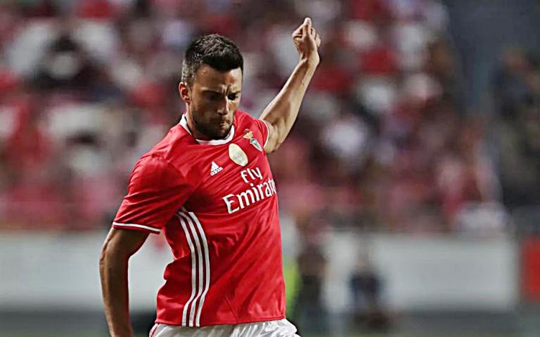 Από τη Μπενφίκα στη Σαουδική Αραβία ο Σάμαρης