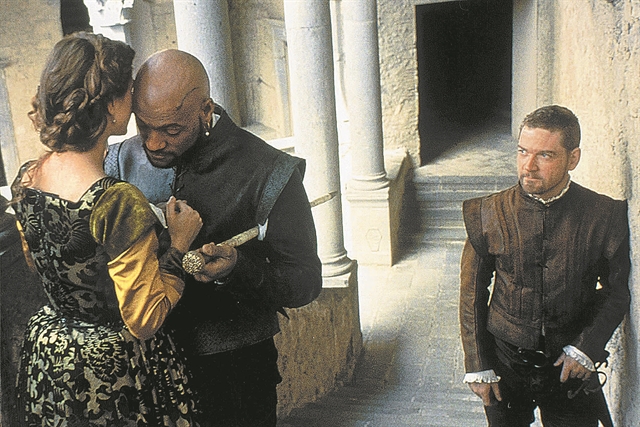 Βουτιά στην ανθρώπινη ύπαρξη