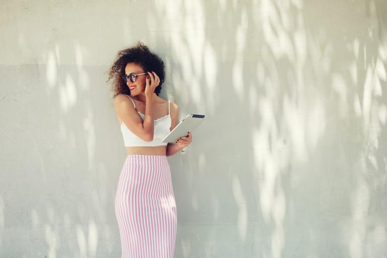 Έξι τρόποι να δείξετε πιο ψηλή και λεπτή στη στιγμή