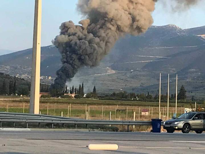 Πυρκαγιά σε βιομηχανία ζωοτροφών στην Κόρινθο