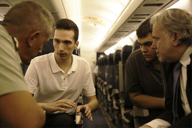 Βίντεο μέσα από το αεροσκάφος με τους έλληνες στρατιωτικούς
